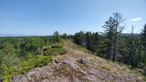 Rainbow Cove Trail
