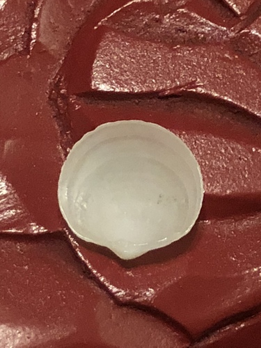 Cross-hatched Lucine